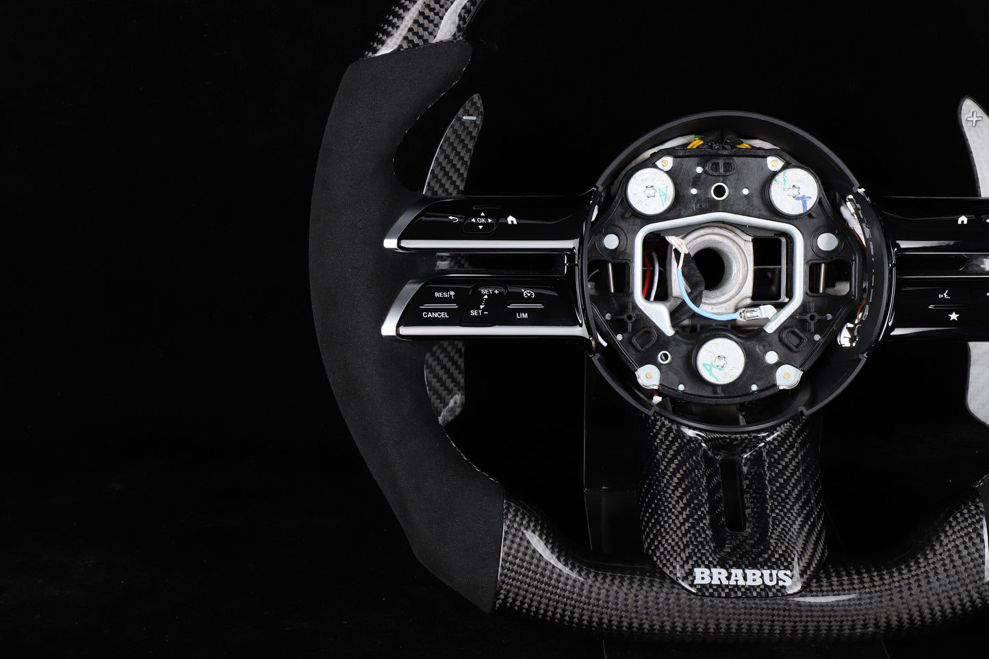 Mercedes w206 - LED Carbon Steering Wheel